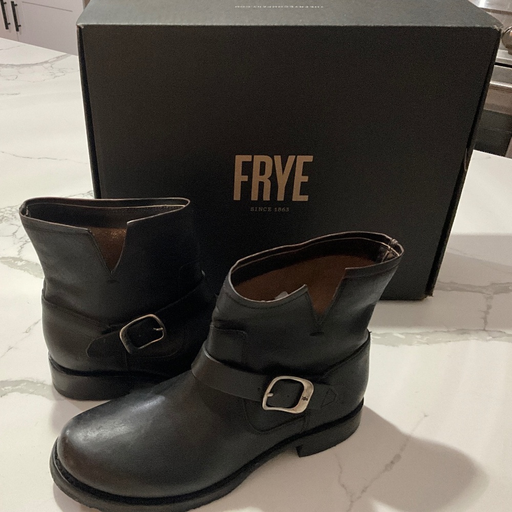 Brand New Frye Women’s Boot